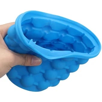 ICE CUBE MAKER